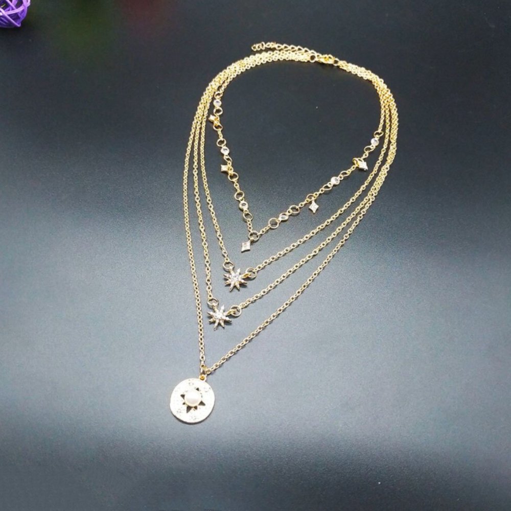 💎✨ Celestial Layer Necklace - Picture 2 of 5